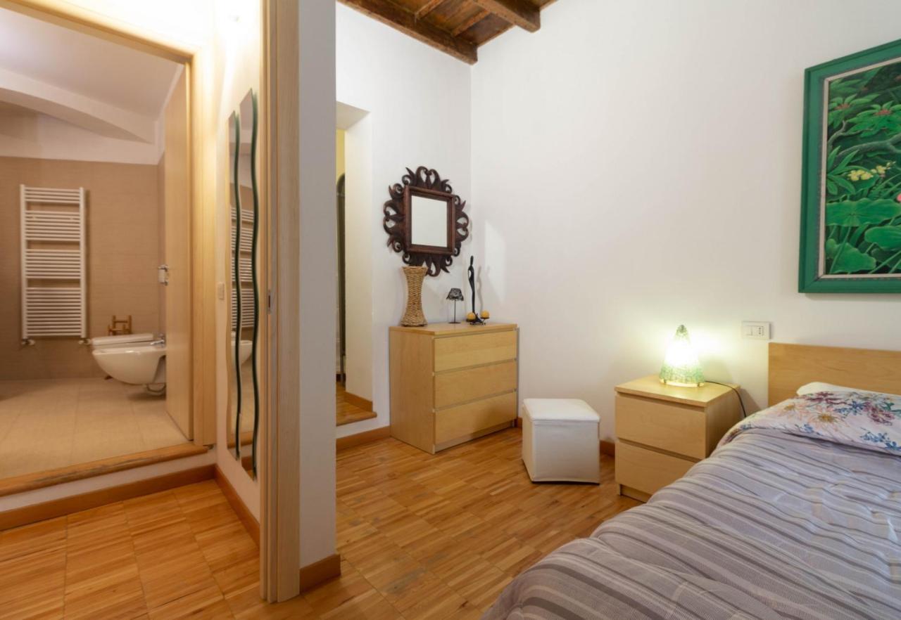 La Piccola Corte Al 24 - Affitti Brevi Italia Lecco Exterior foto